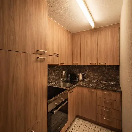 Wonderland: Mezzanine For 4 *